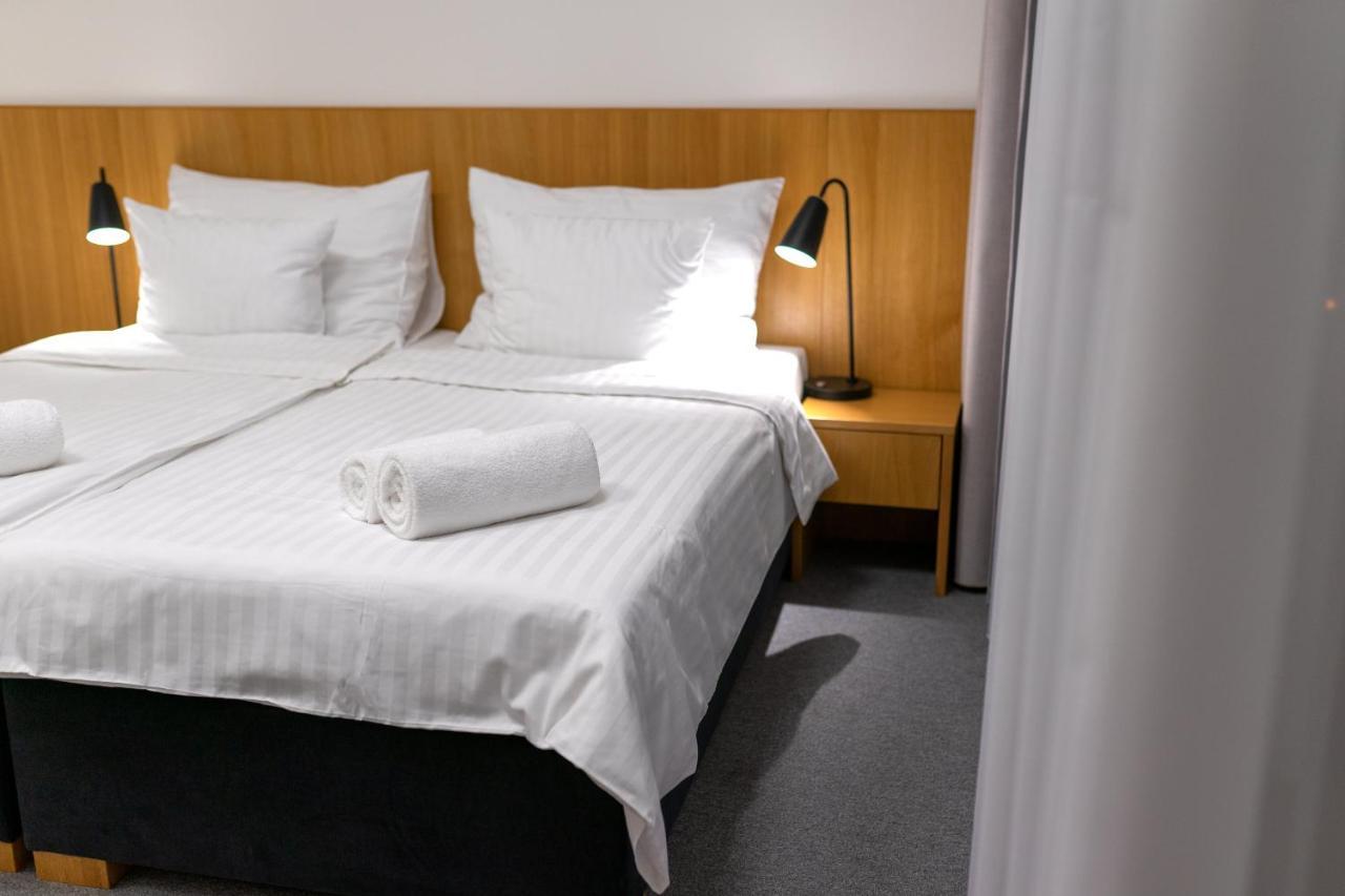 Hotel Smetanova Vsetín Esterno foto